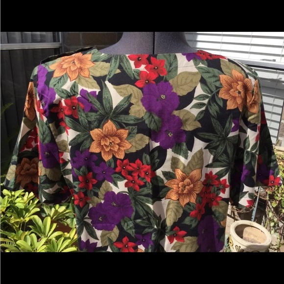 Cristin Stevens Multicolored Floral Blouse Top Button Shoulder Pads EUC Sz M - Picture 8 of 9